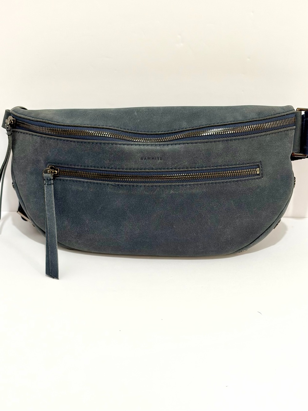 Hammitt Charles Large In Vintage Navy With Gunmetal Hardware